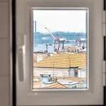 Апартаменты Charming Meio A Lapa Iii Amazing Terrace View