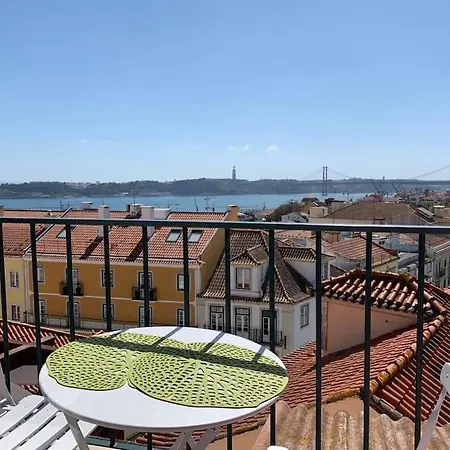 Apartament Charming Meio A Lapa Iii Amazing Terrace View Lizbona