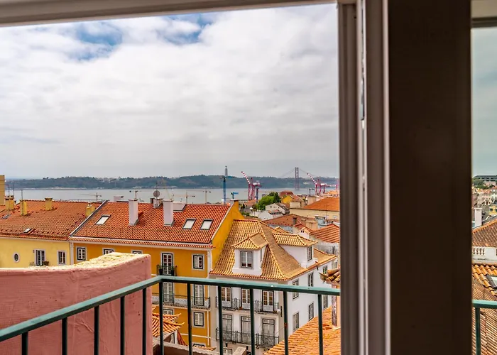 Charming Meio A Lapa Iii Amazing Terrace View شقة *