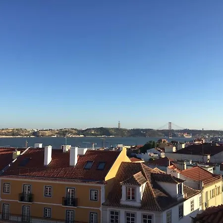 Charming Meio A Lapa Iii Amazing Terrace View Апартаменти